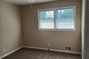 8247 Spillers Dr SW, Covington, GA 30014 - Photo 5