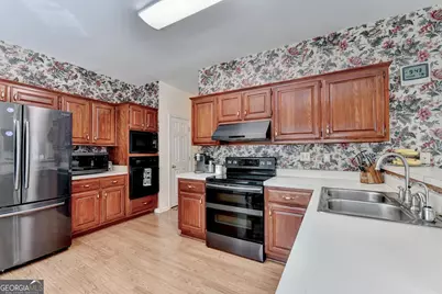 542 Inwood Trail, Lawrenceville, GA 30043 - Photo 15