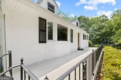 357 W Hightower Trail, Social Circle, GA 30025 - Photo 11