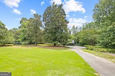 357 W Hightower Trail, Social Circle, GA 30025 - Photo 3