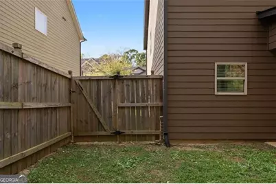 4142 Woodland Park Drive, Atlanta, GA 30331 - Photo 21