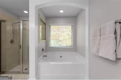 4142 Woodland Park Drive, Atlanta, GA 30331 - Photo 19