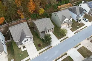 4142 Woodland Park Dr, Atlanta, GA 30331 - Photo 23