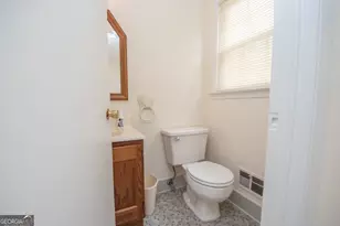 6513 Dunmoor Dr, Jonesboro, GA 30236 - Photo 31