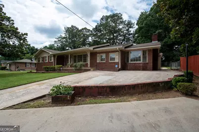 6513 Dunmoor Drive, Jonesboro, GA 30236 - Photo 3