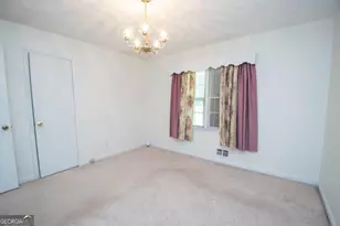 6513 Dunmoor Dr, Jonesboro, GA 30236 - Photo 33