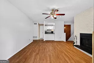 903 Cumberland Ct SE, Smyrna, GA 30080 - Photo 7