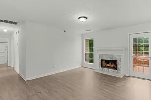 3055 Deerfield Way, Rex, GA 30273 - Photo 5