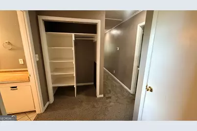 669 S Hill Street, Griffin, GA 30224 - Photo 23