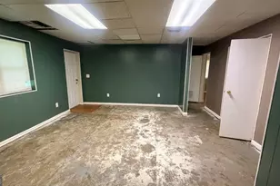 669 S Hill St, Griffin, GA 30224 - Photo 29