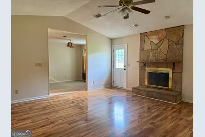 104 Woodcarver Trail, Warner Robins, GA 31093 - Photo 3