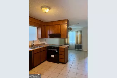 104 Woodcarver Trail, Warner Robins, GA 31093 - Photo 5