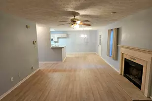 136 Henry Burch Dr, Griffin, GA 30223 - Photo 7