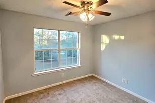 136 Henry Burch Dr, Griffin, GA 30223 - Photo 13