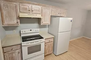 136 Henry Burch Dr, Griffin, GA 30223 - Photo 5