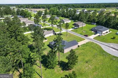 214 Dewpoint Drive, Statesboro, GA 30458 - Photo 9