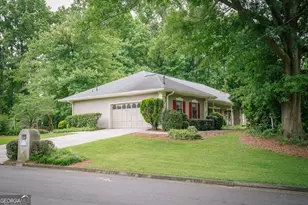 6960 Northgreen Dr, Sandy Springs, GA 30328 - Photo 3