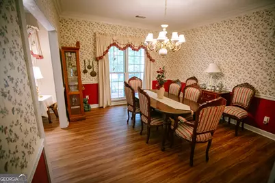 6960 Northgreen Drive, Sandy Springs, GA 30328 - Photo 9
