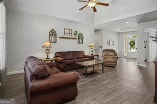 100 Reserve Pl, Senoia, GA 30276 - Photo 9