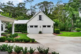 102 Adams Dr, Saint Simons, GA 31522 - Photo 5