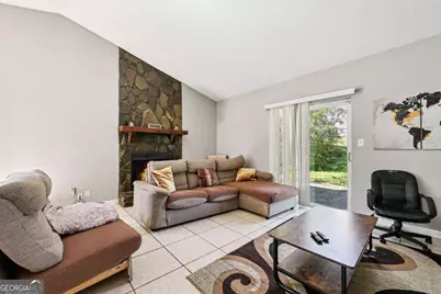 5375 Kirk Drive, Atlanta, GA 30349 - Photo 7