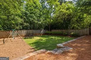 1810 Marlbrook Dr NE, Atlanta, GA 30307 - Photo 37