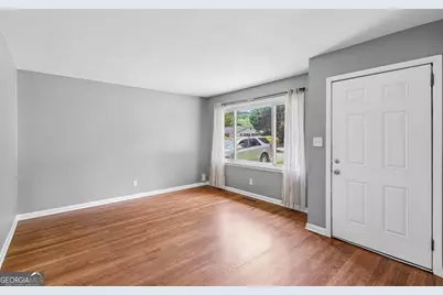 655 Albert Street NW, Atlanta, GA 30318 - Photo 3