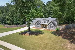 6020 Fieldwood Ln, Loganville, GA 30052 - Photo 7