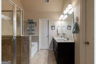 7510 Stoneridge Drive, Atlanta, GA 30328 - Photo 29