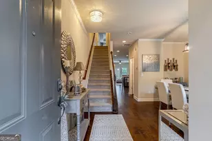 7510 Stoneridge Dr, Atlanta, GA 30328 - Photo 3