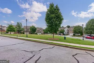7510 Stoneridge Drive, Atlanta, GA 30328 - Photo 41