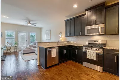 7510 Stoneridge Drive, Atlanta, GA 30328 - Photo 9