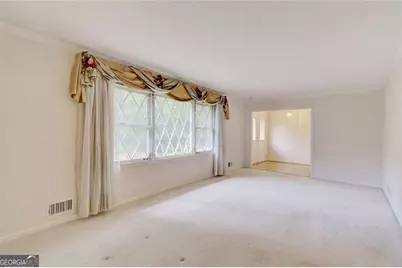 4607 Sudbury Road, Dunwoody, GA 30360 - Photo 3