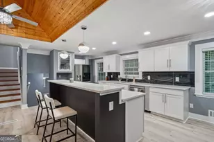 1564 Bubbling Creek Rd NE, Brookhaven, GA 30319 - Photo 15