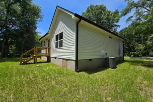 121 Lewis St, Summerville, GA 30747 - Photo 5