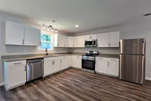 121 Lewis St, Summerville, GA 30747 - Photo 7