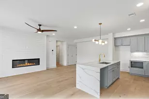 1050 Blair Ln, Peachtree City, GA 30269 - Photo 15