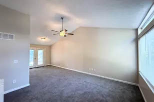2039 Raintree Pl, Lithonia, GA 30058 - Photo 3