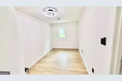 2070 Mallard Way, Lithonia, GA 30058 - Photo 5