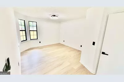 2070 Mallard Way, Lithonia, GA 30058 - Photo 11