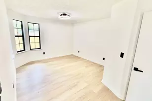 2070 Mallard Way, Lithonia, GA 30058 - Photo 11