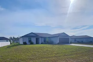 177 Blackstone Dr, Fort Myers, FL 33913 - Photo 3