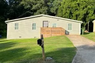 1719 Mary George Ave NW, Atlanta, GA 30318 - Photo 1