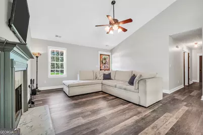 156 Meadow View Drive, Jackson, GA 30233 - Photo 17