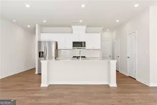 2010 Underwood Dr, Lawrenceville, GA 30043 - Photo 5