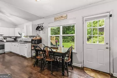 1405 Chelsea Downs Lane NE, Conyers, GA 30013 - Photo 5