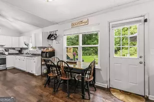 1405 Chelsea Downs Ln NE, Conyers, GA 30013 - Photo 5
