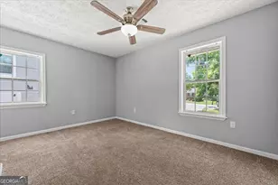 566 Shadowmoor Cir, Thomson, GA 30824 - Photo 15