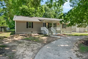 566 Shadowmoor Cir, Thomson, GA 30824 - Photo 1