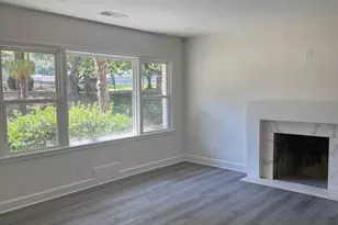 1726 Centra Villa Dr SW, Atlanta, GA 30311 - Photo 3